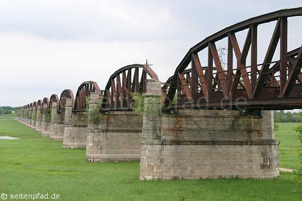 Eisenbahnbrücke bei Dömitz